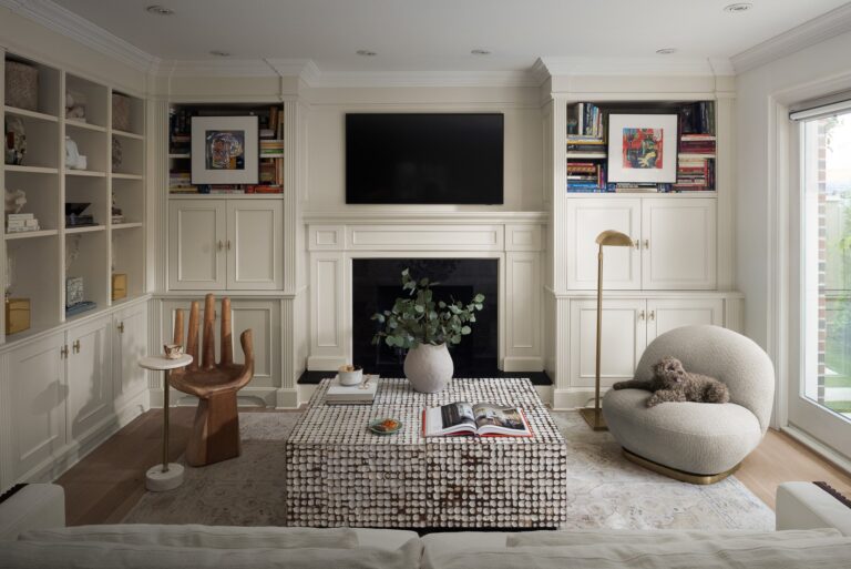 Elegant minimalist living room with natural light and cozy decor, Styling in Interior Photography